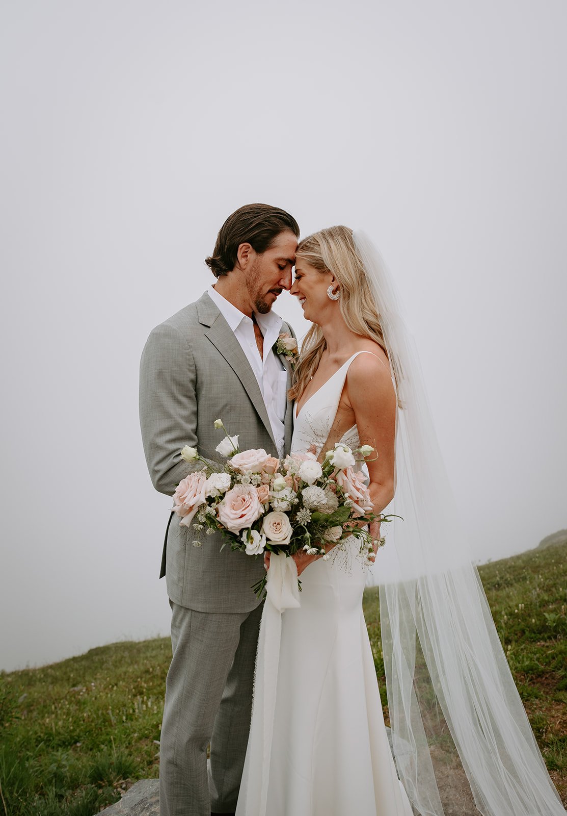 Eloping in Girdwood, Alaska 