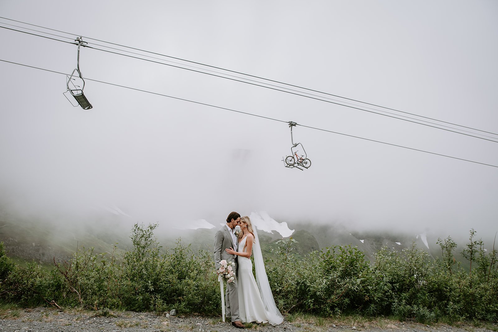 Fun elopement in Alaska 