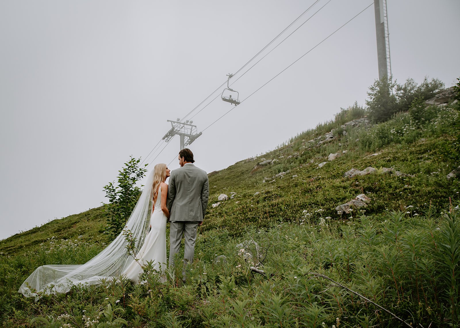 Outdoor Elopement in Alaska 