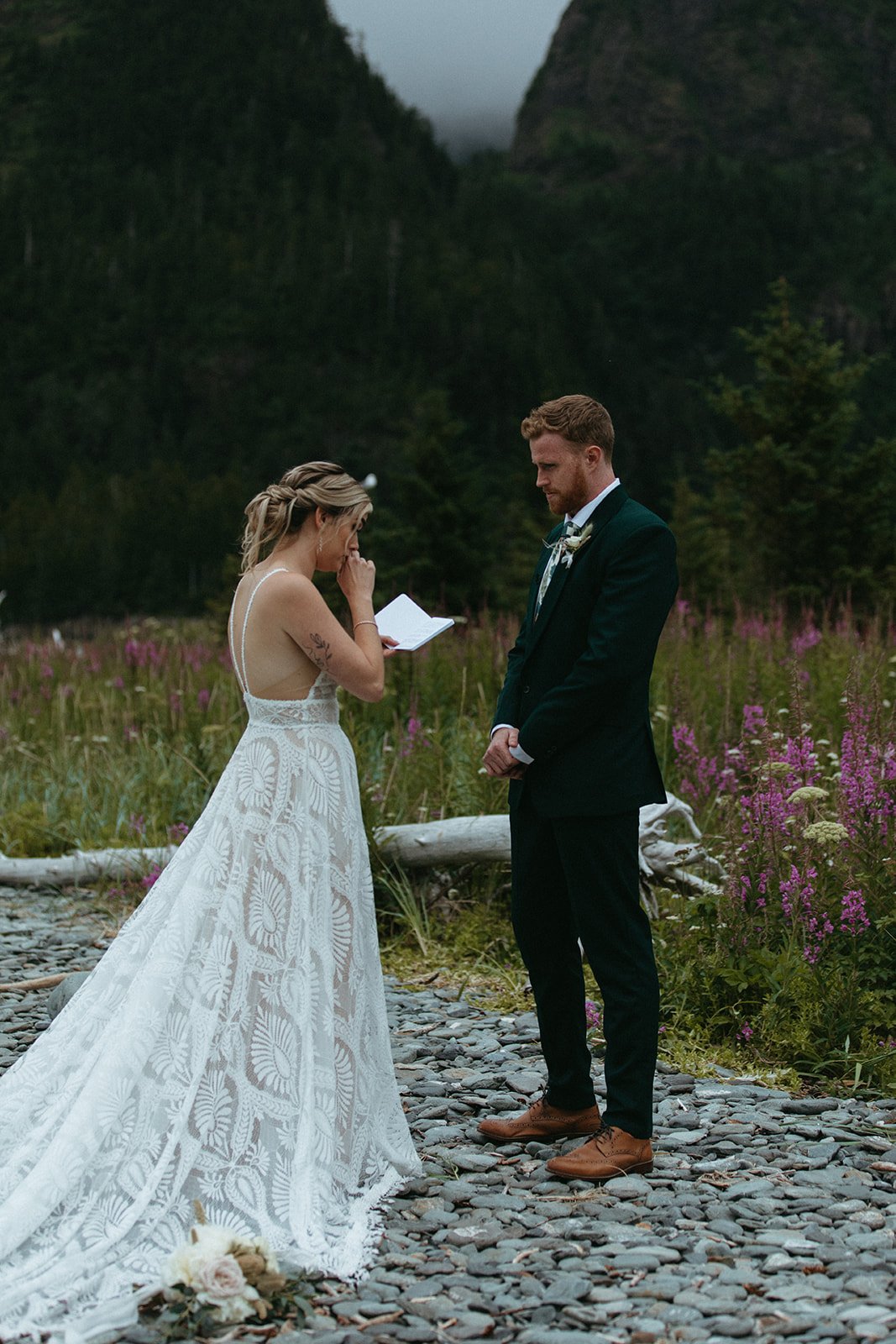 Elope on a boat 