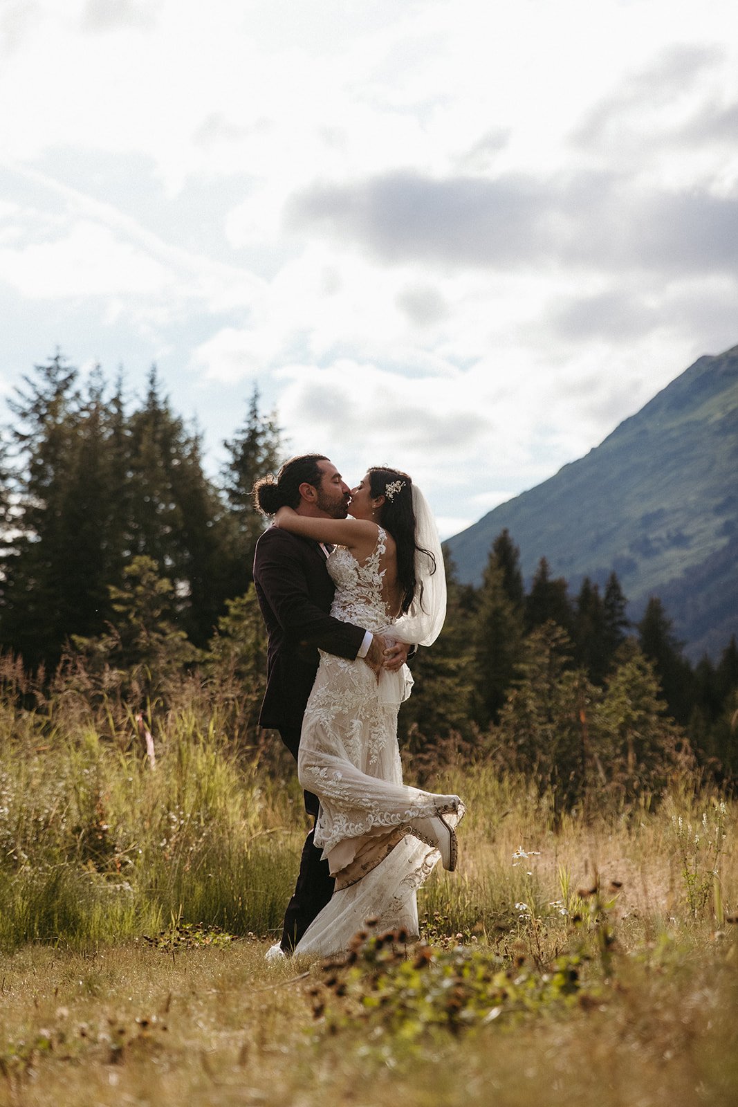 elope in the mountains