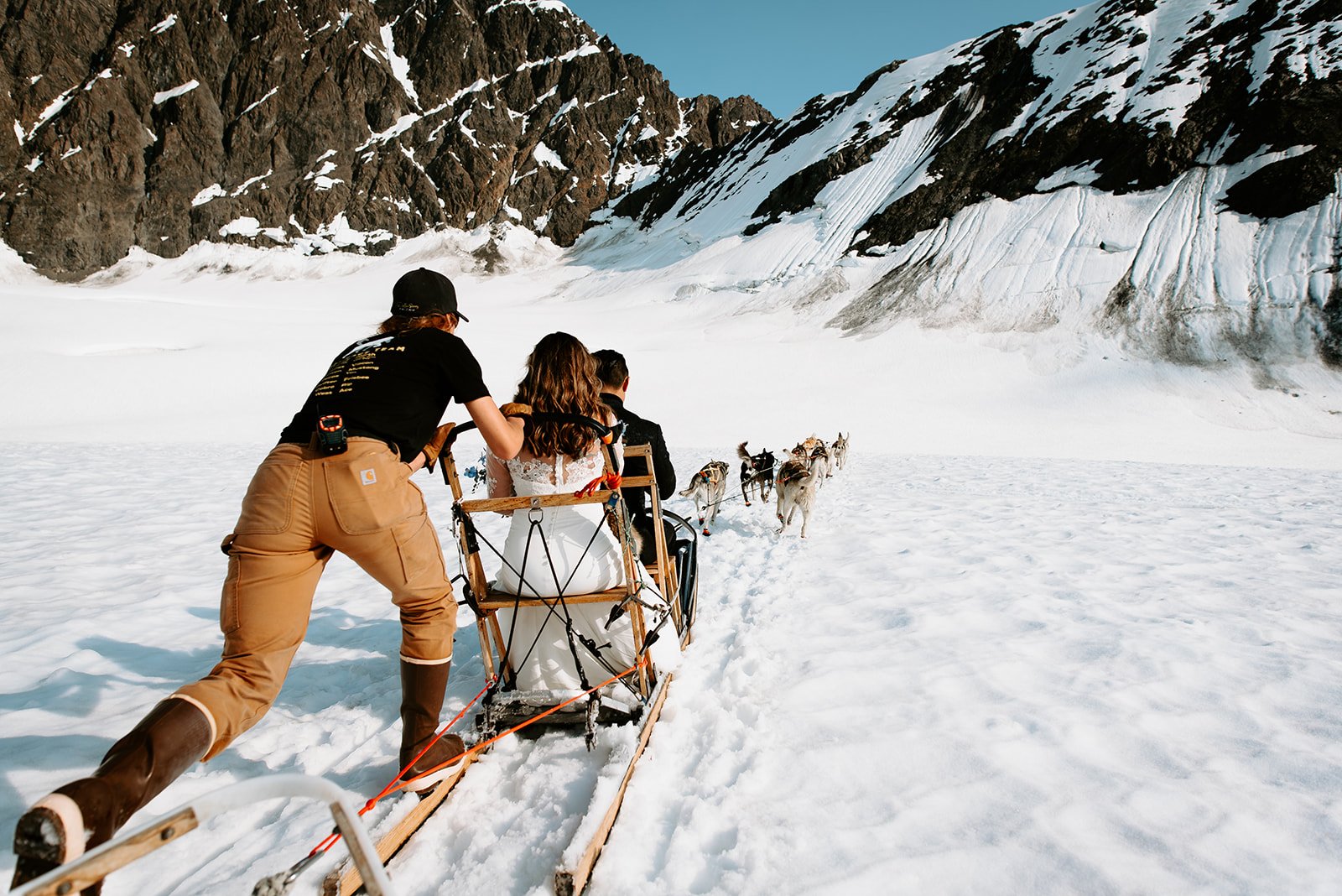 Alaska Dog Mushing Wedding 